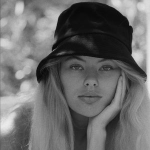 NWT Lack Of Color Wave Terry Bucket Hat - Black size M/L